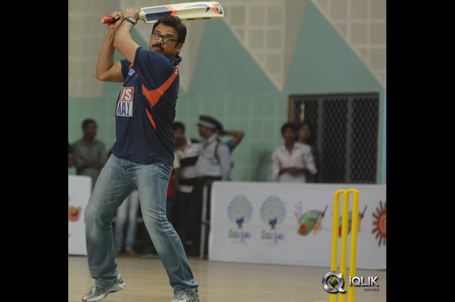 Memu-Saitham-Cricket-Match-Photos